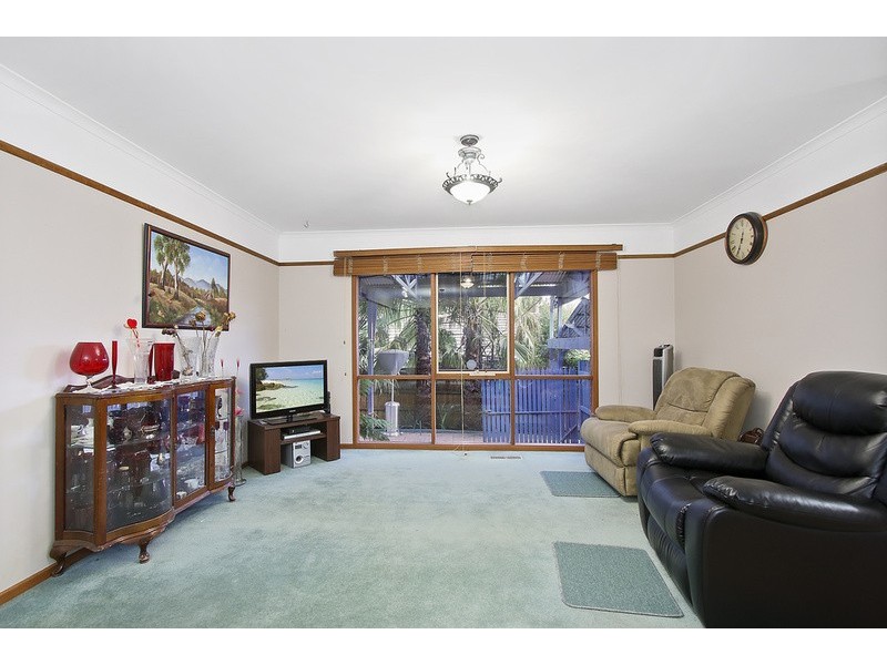 1 Blue Ridge Drive, Mooroolbark VIC 3138