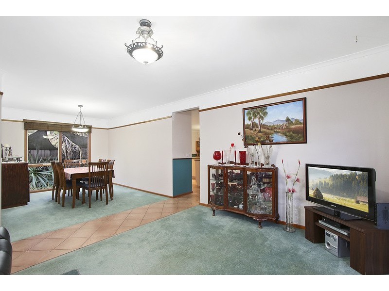 1 Blue Ridge Drive, Mooroolbark VIC 3138