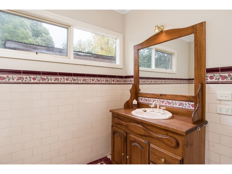 39 Trevallyn Close, Montrose VIC 3765