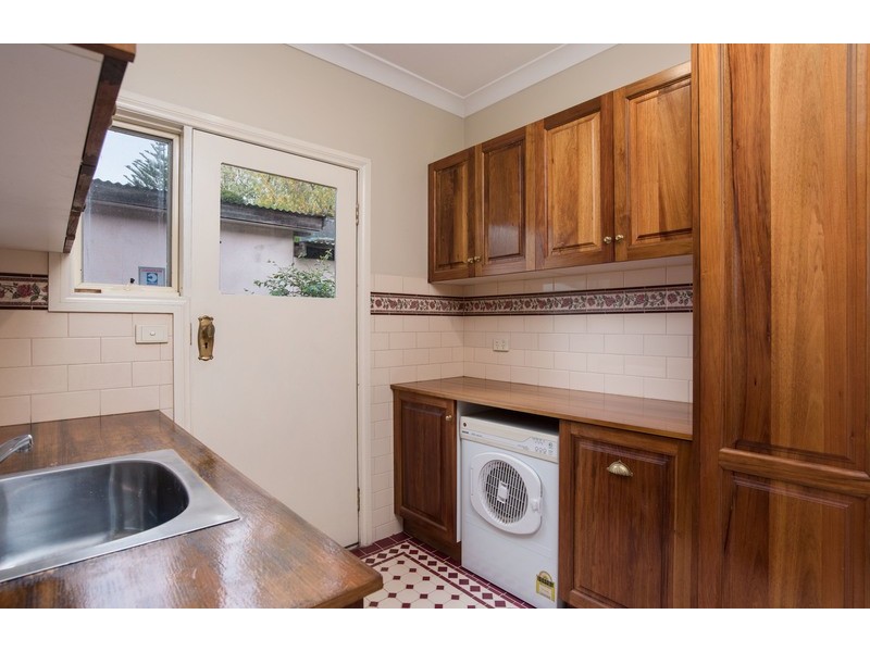 39 Trevallyn Close, Montrose VIC 3765