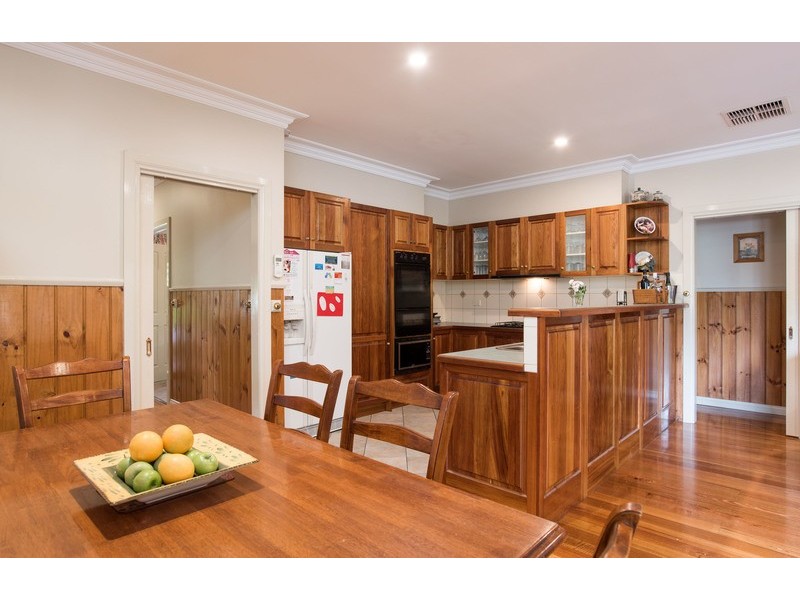 39 Trevallyn Close, Montrose VIC 3765