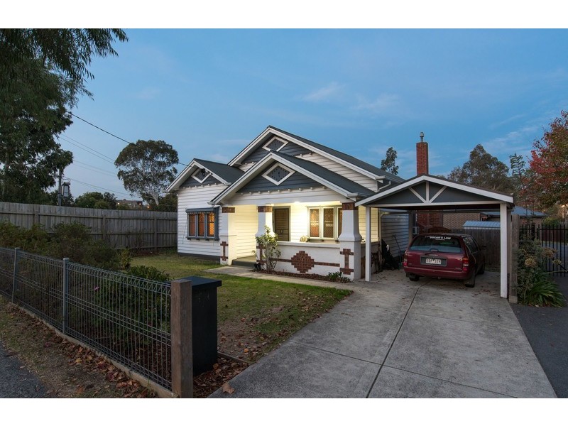 17 Lusher Road, Croydon VIC 3136
