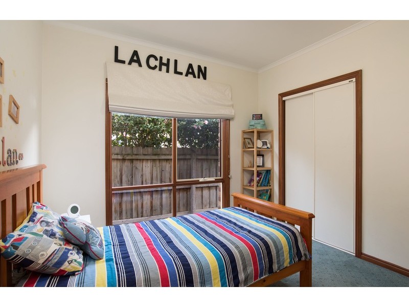 50 Blue Ridge Drive, Mooroolbark VIC 3138