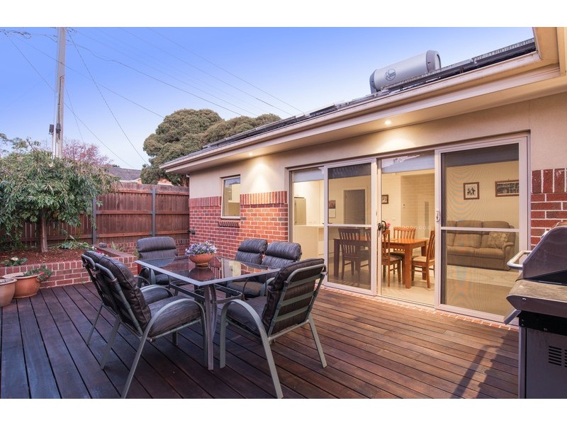 35 Highland Crescent, Mooroolbark VIC 3138