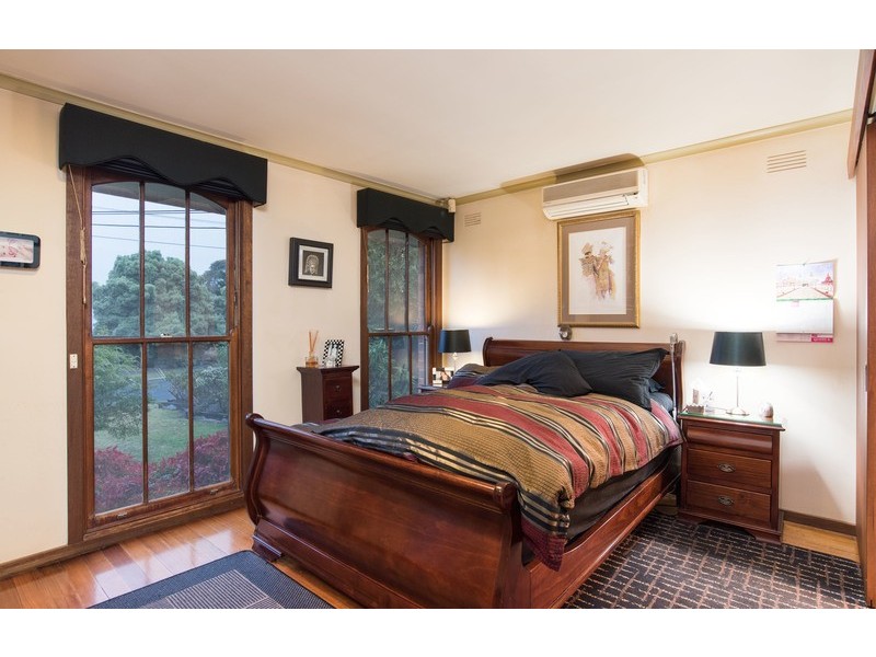 9 Tibarri Court, Mooroolbark VIC 3138