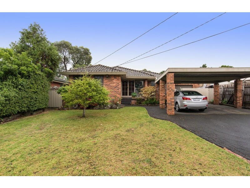9 Tibarri Court, Mooroolbark VIC 3138