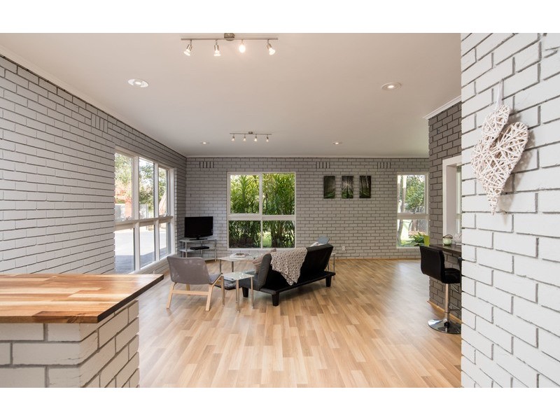 1/1 Carlyle Street, Croydon VIC 3136