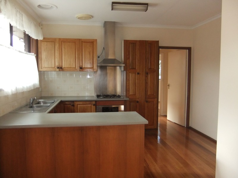 72 Hawthory Road, Kilsyth VIC 3137