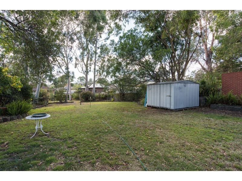 126 Esther Crescent, Mooroolbark VIC 3138