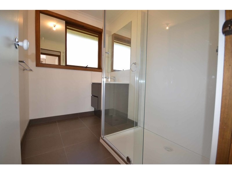 57 Kent Avenue, Croydon VIC 3136