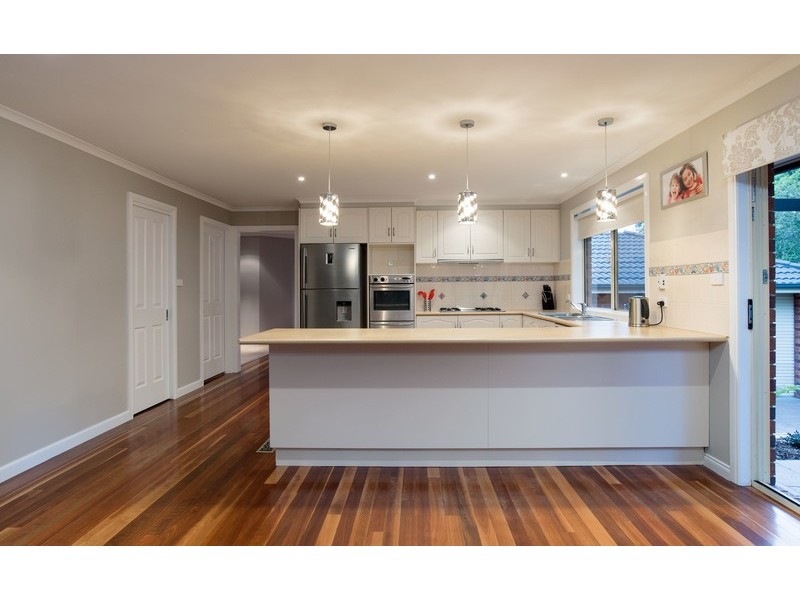 13 Christa Court, Lilydale VIC 3140