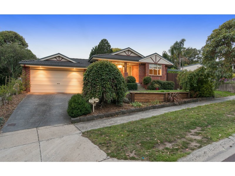 13 Christa Court, Lilydale VIC 3140