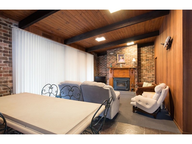 5 Highpoint Avenue, Mooroolbark VIC 3138