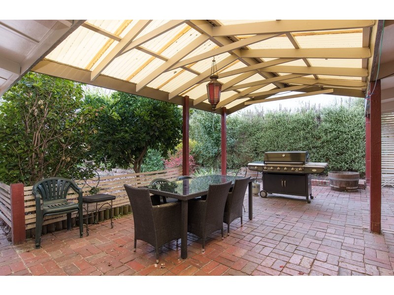 5 Highpoint Avenue, Mooroolbark VIC 3138