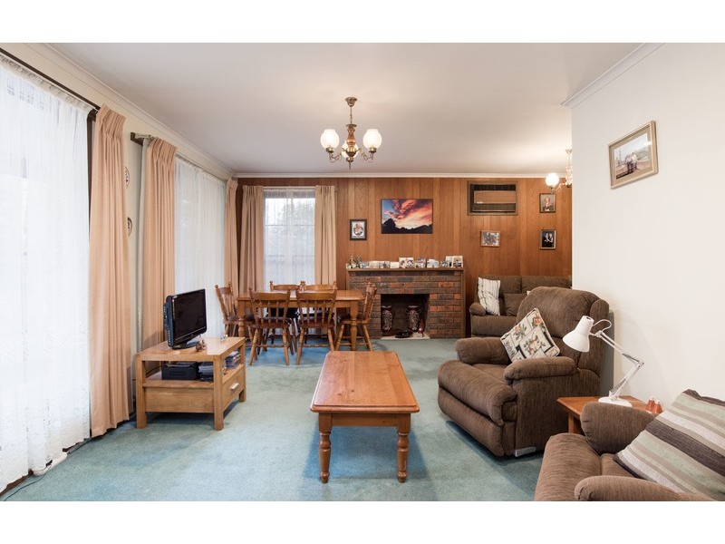23 Williams Road, Mooroolbark VIC 3138