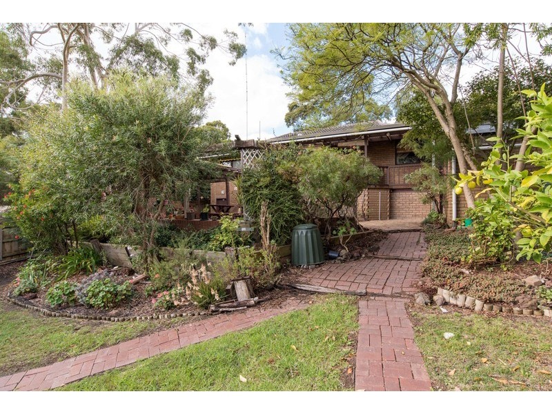 23 Williams Road, Mooroolbark VIC 3138