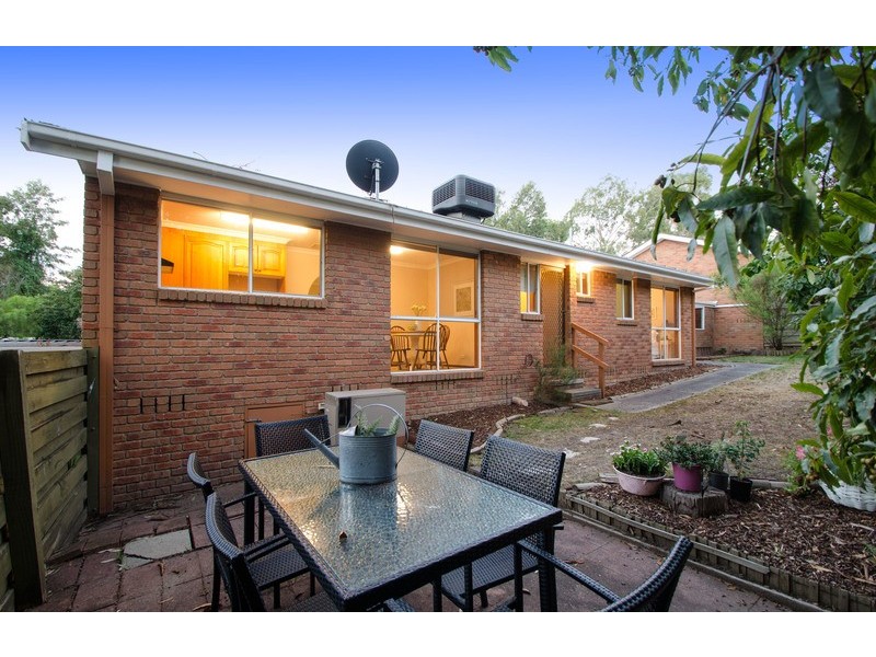 2/205 Dorset Road, Croydon VIC 3136
