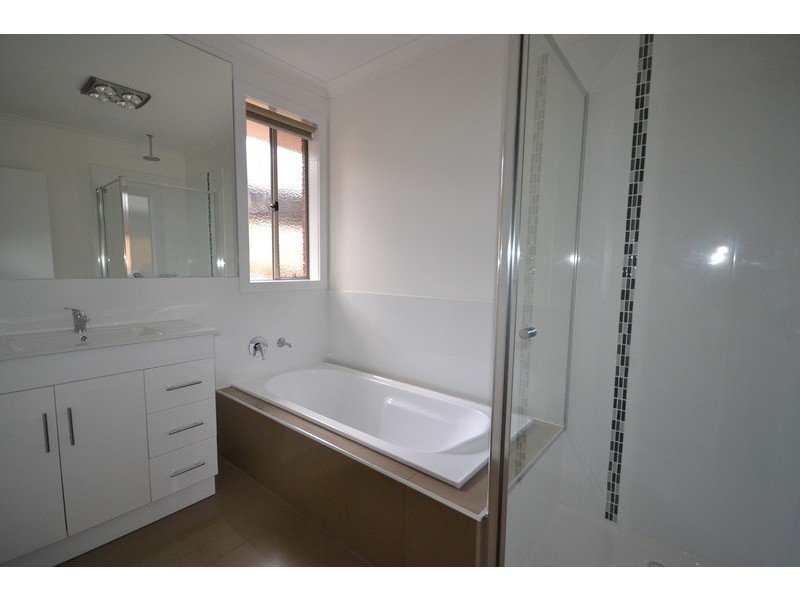 55a Cardigan Road, Mooroolbark VIC 3138
