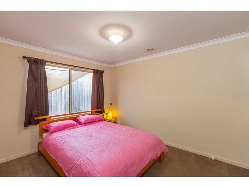 72 Larbert Road, Mooroolbark VIC 3138