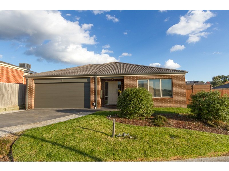 72 Larbert Road, Mooroolbark VIC 3138
