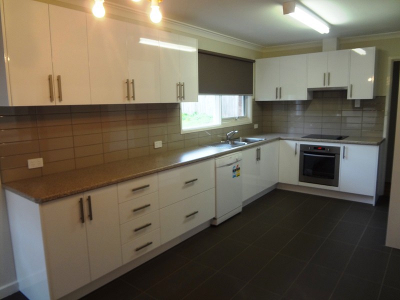 34 Tamworth Road, Kilsyth VIC 3137