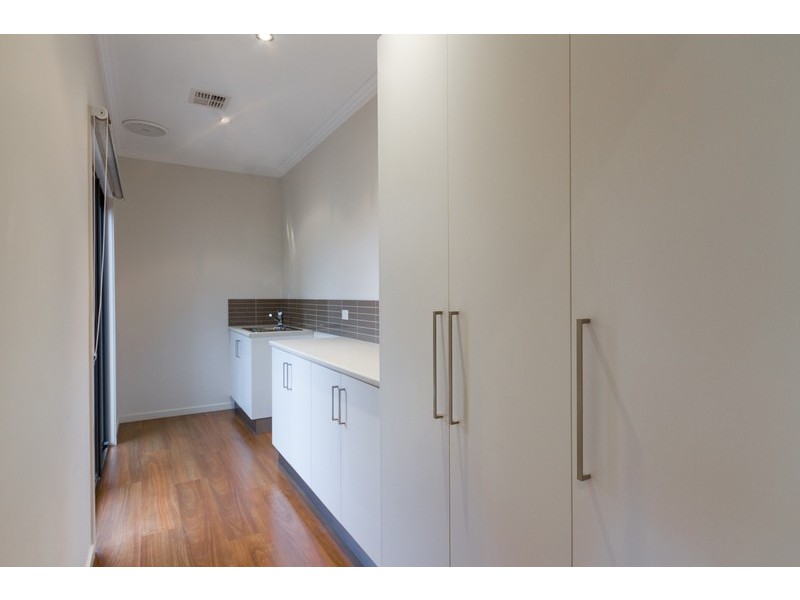 25a Shakespeare Avenue, Mooroolbark VIC 3138