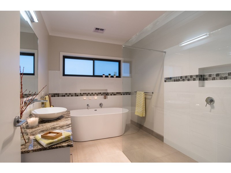 13a Hordern Road, Mount Evelyn VIC 3796