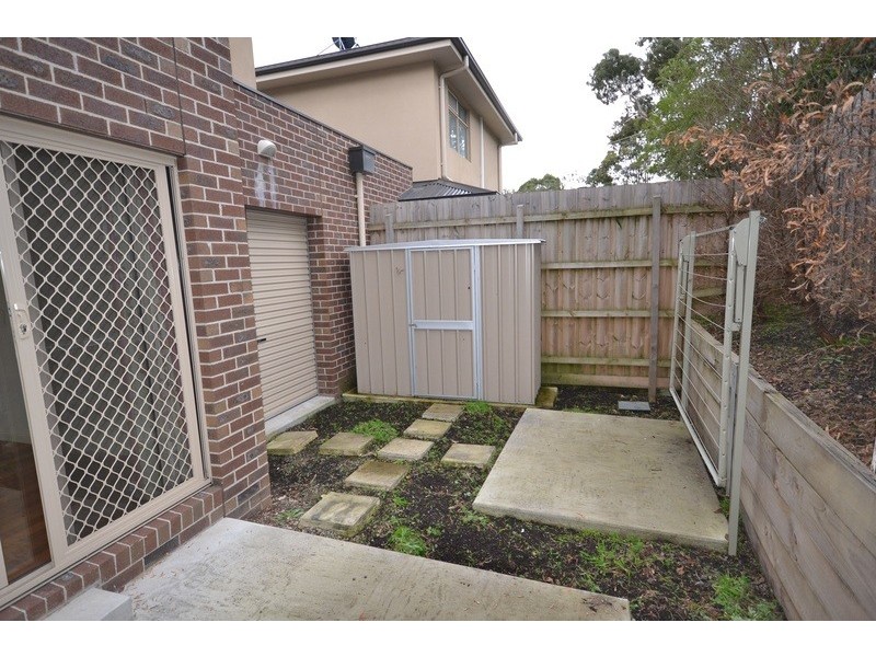 2/4-6 Cambridge Road, Mooroolbark VIC 3138