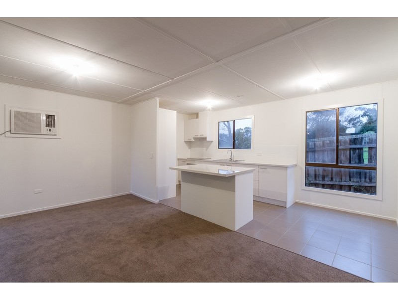 4a Nambour Drive, Mooroolbark VIC 3138