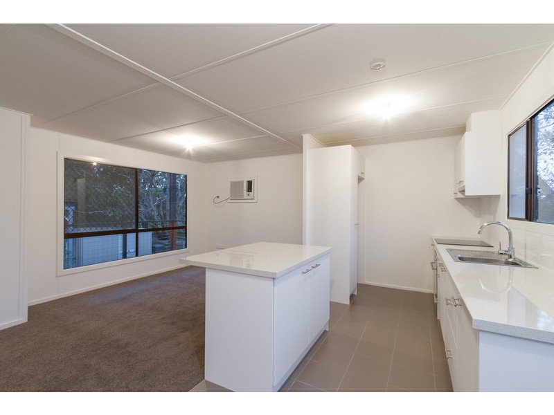 4a Nambour Drive, Mooroolbark VIC 3138