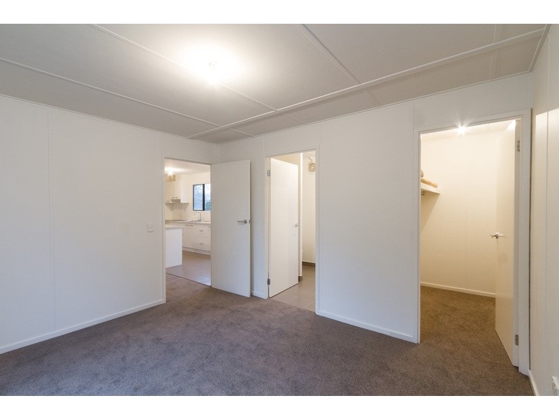 4a Nambour Drive, Mooroolbark VIC 3138