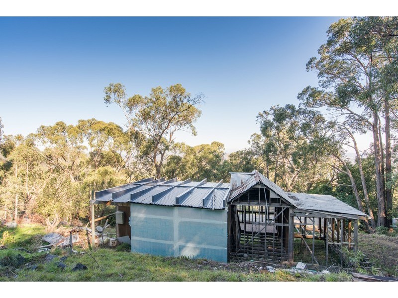 10 Arbor Avenue, Ferntree Gully VIC 3156