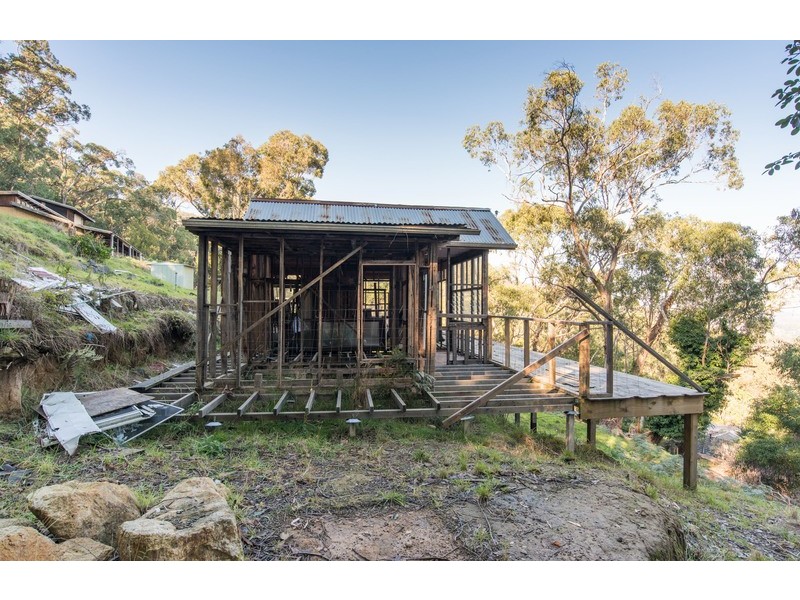 10 Arbor Avenue, Ferntree Gully VIC 3156