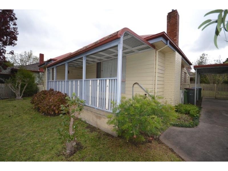 6 Lusher Road, Croydon VIC 3136