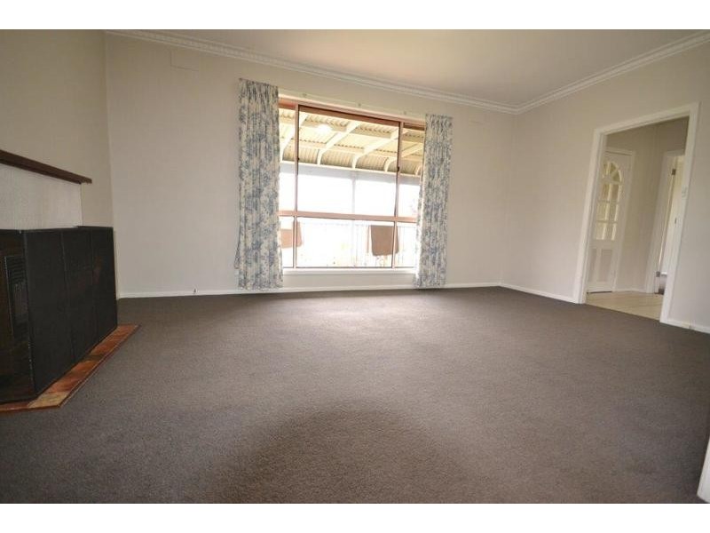 6 Lusher Road, Croydon VIC 3136