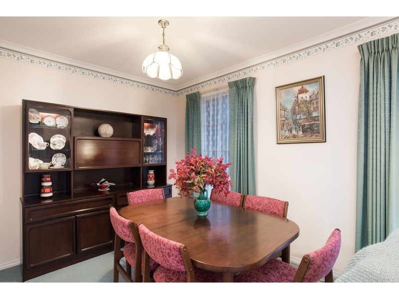 5 Westall Court, Mooroolbark VIC 3138