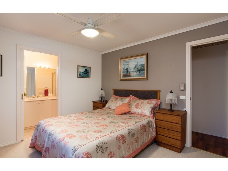 5 Westall Court, Mooroolbark VIC 3138
