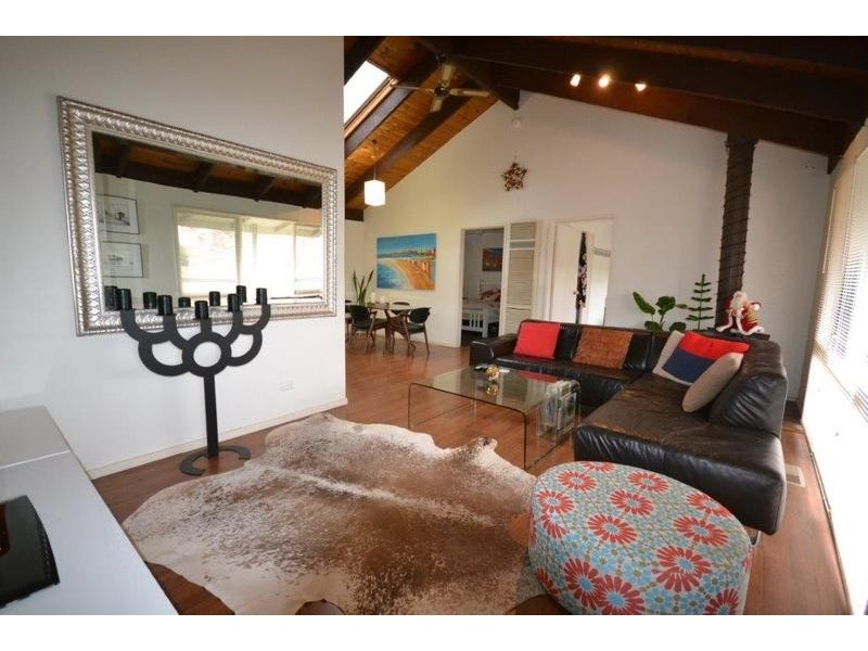 16 Landara Court, Mooroolbark VIC 3138