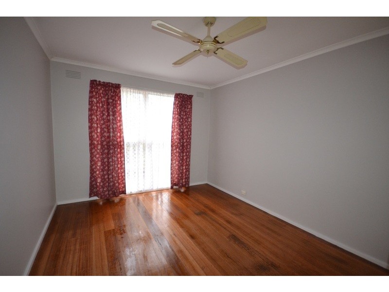 49 Pembroke Road, Mooroolbark VIC 3138