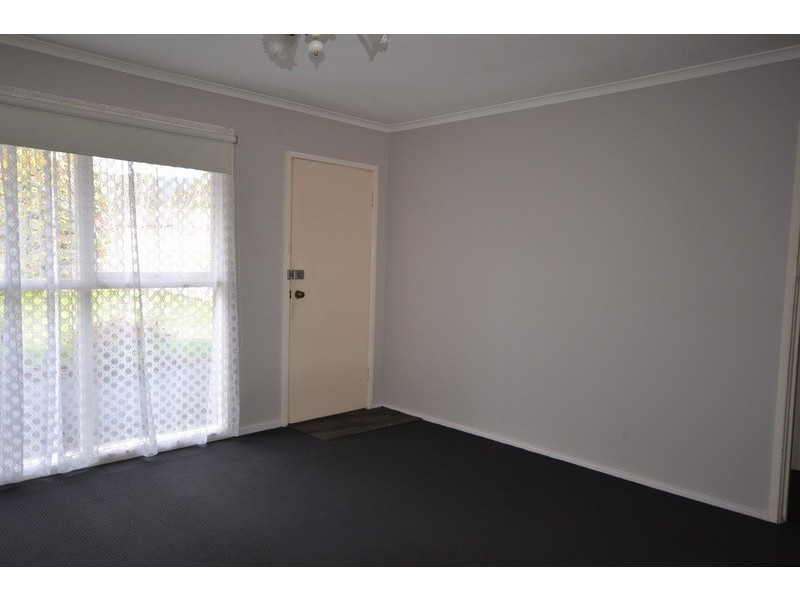 49 Pembroke Road, Mooroolbark VIC 3138