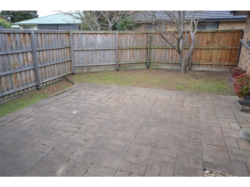 49 Pembroke Road, Mooroolbark VIC 3138