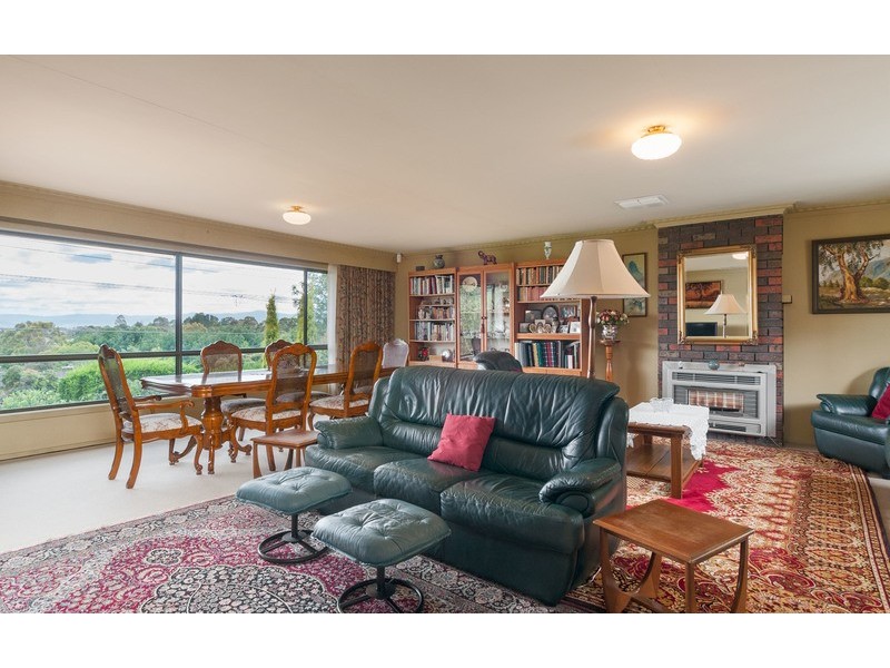 51 Switchback Road, Chirnside Park VIC 3116