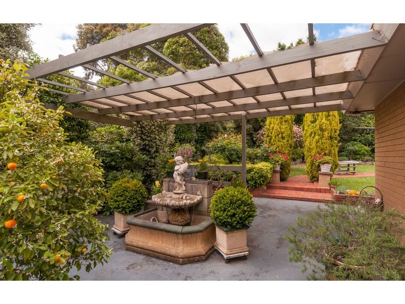 51 Switchback Road, Chirnside Park VIC 3116