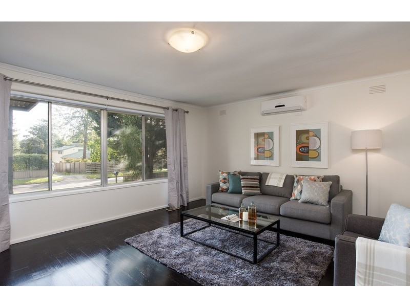 38 Blackburn Road, Mooroolbark VIC 3138