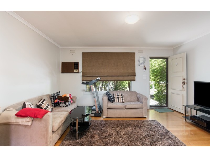 2/6 Stirling Road, Croydon VIC 3136