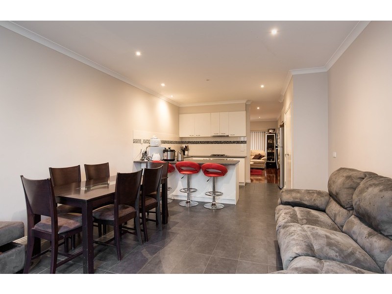 7b Central Avenue, Mooroolbark VIC 3138