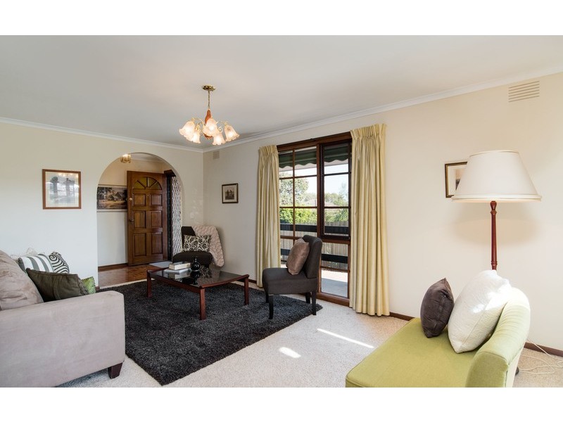 20 Ashton Avenue, Mooroolbark VIC 3138