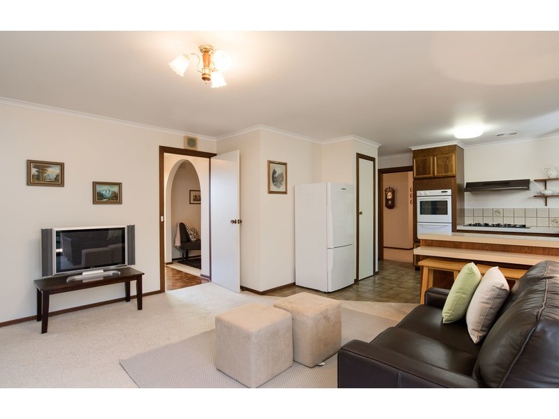 20 Ashton Avenue, Mooroolbark VIC 3138