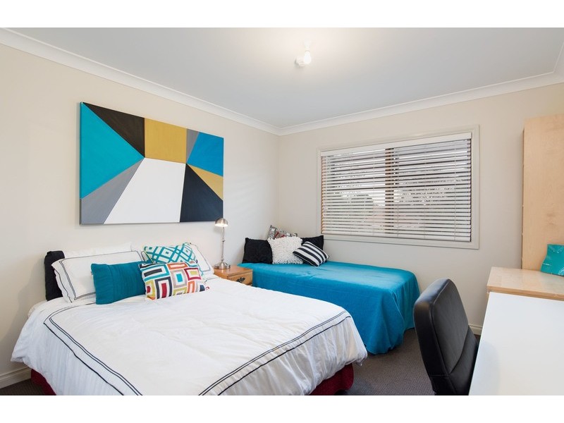 6/4 Springfield Avenue, Croydon VIC 3136