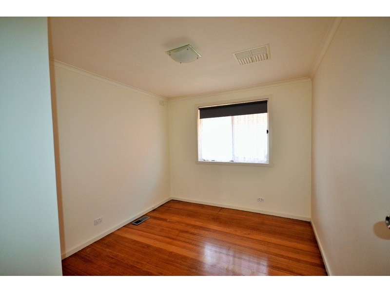 23 Kipling Avenue, Mooroolbark VIC 3138